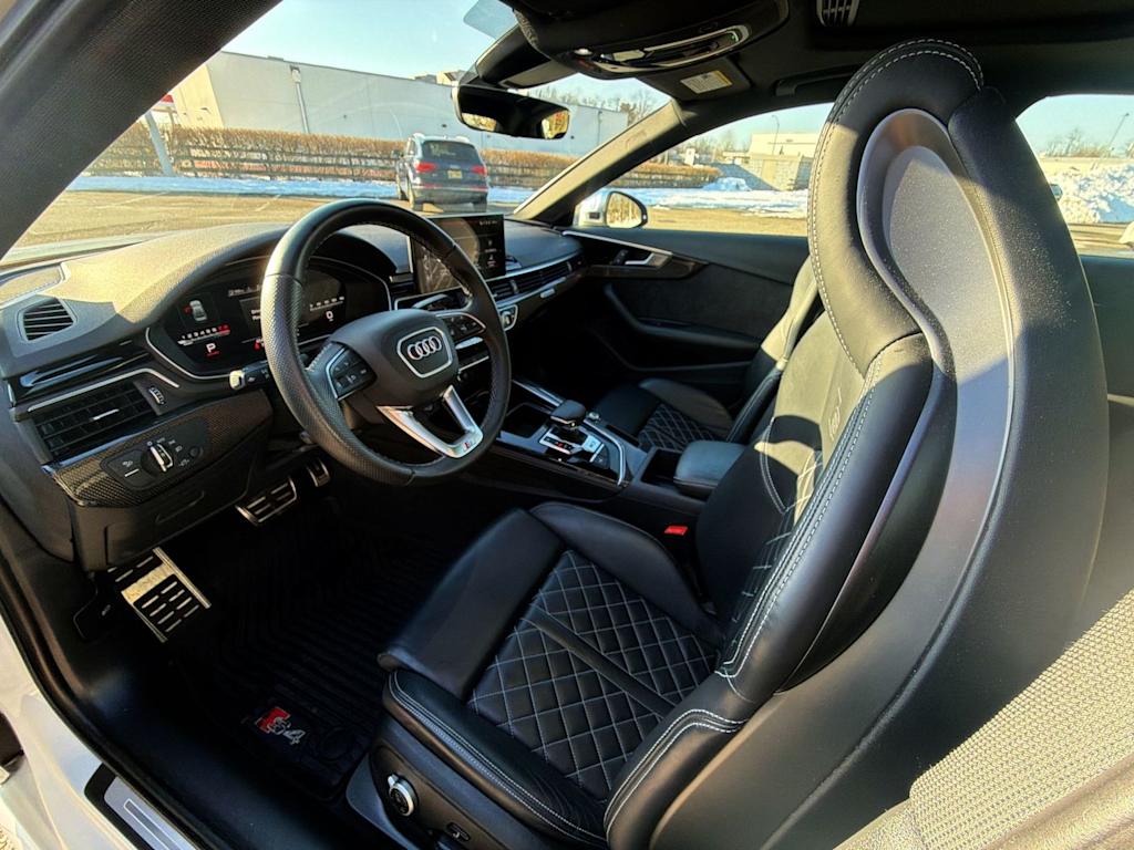 Thumbnail: 2021 Audi S4 - 11