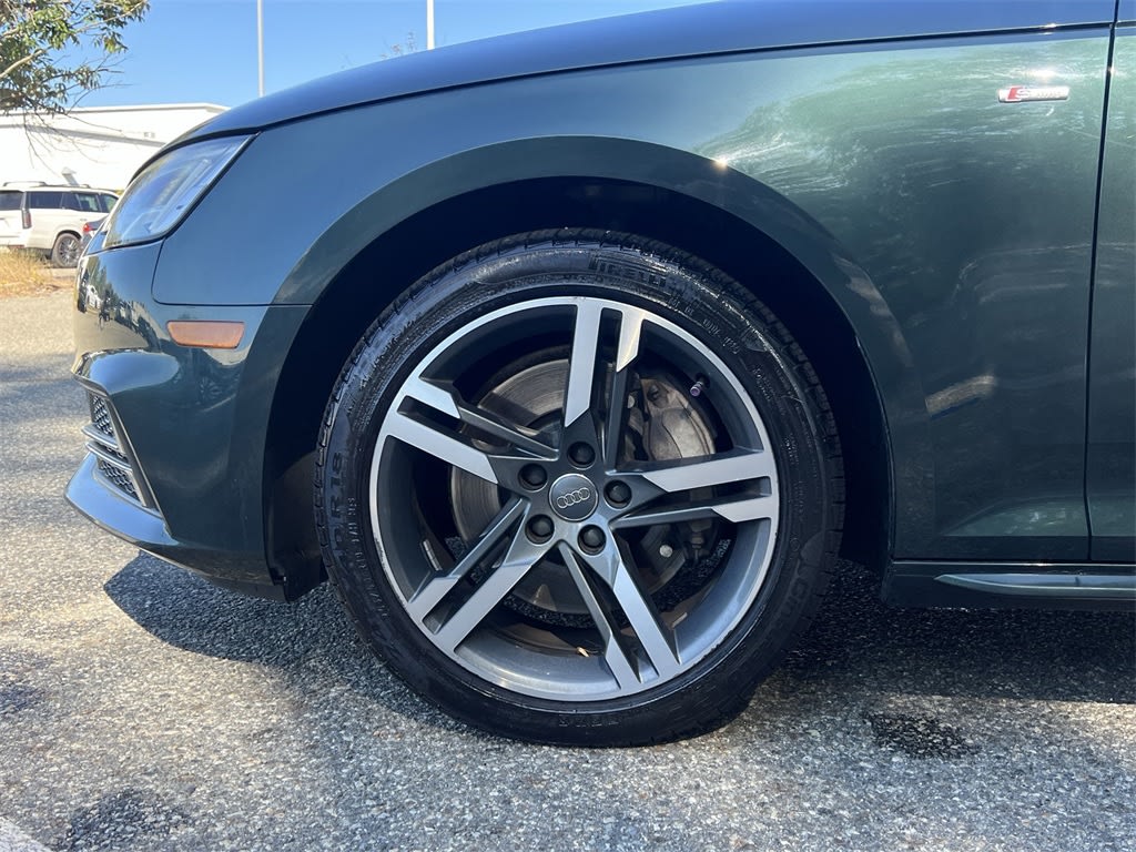 Thumbnail: 2017 Audi A4 - 8