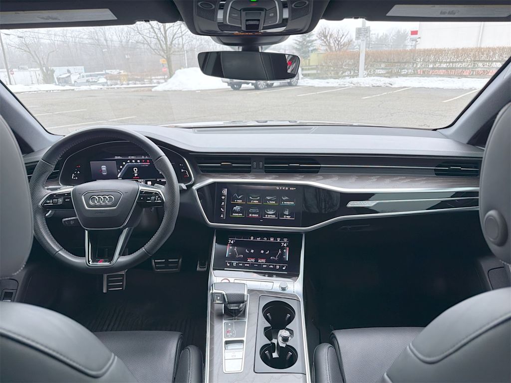 Thumbnail: 2020 Audi S6 - 10