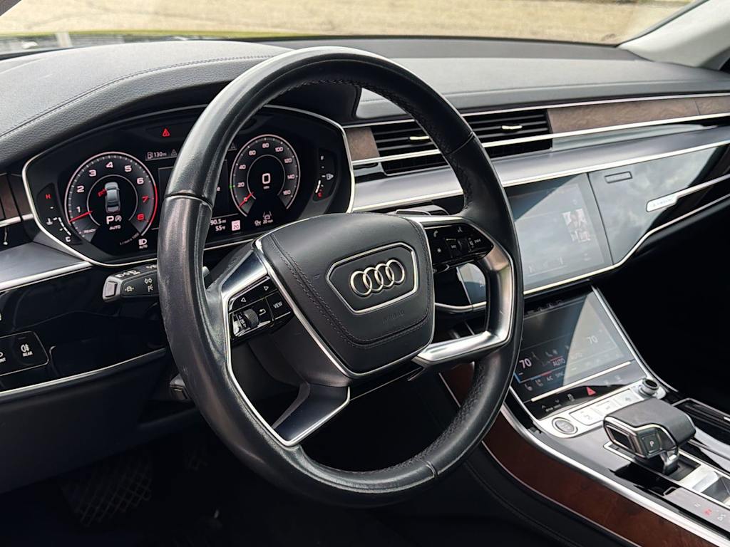 Thumbnail: 2023 Audi A8 - 14
