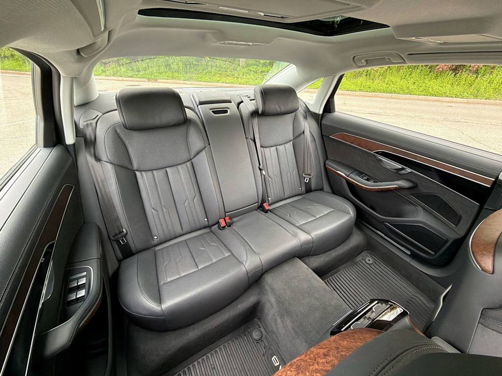 Thumbnail: 2023 Audi A8 - 10