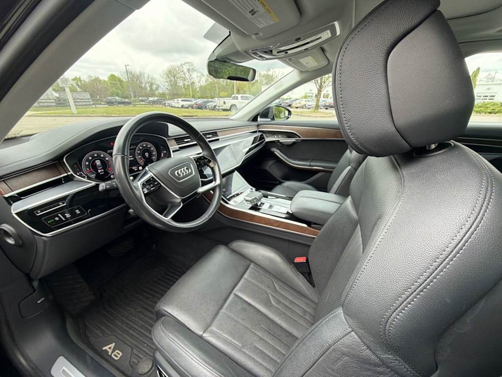 Thumbnail: 2023 Audi A8 - 11