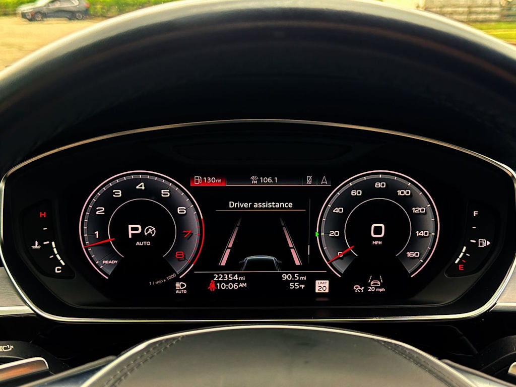 Thumbnail: 2023 Audi A8 - 16