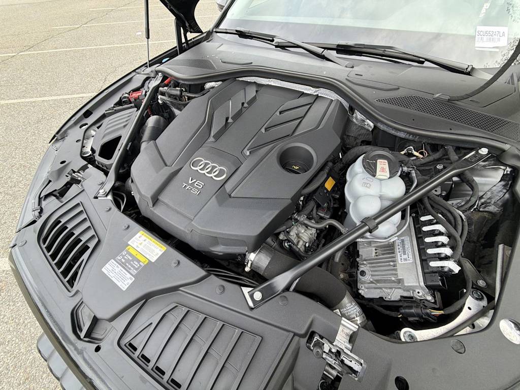 Thumbnail: 2023 Audi A8 - 9