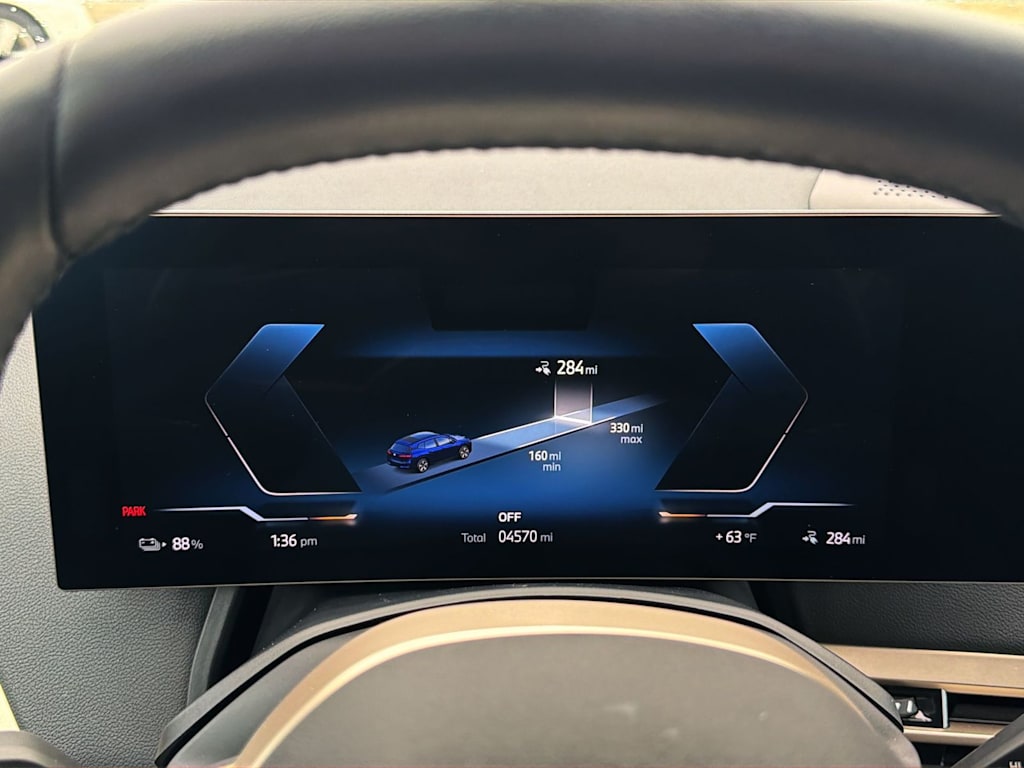 Thumbnail: 2026 BMW iX - 14