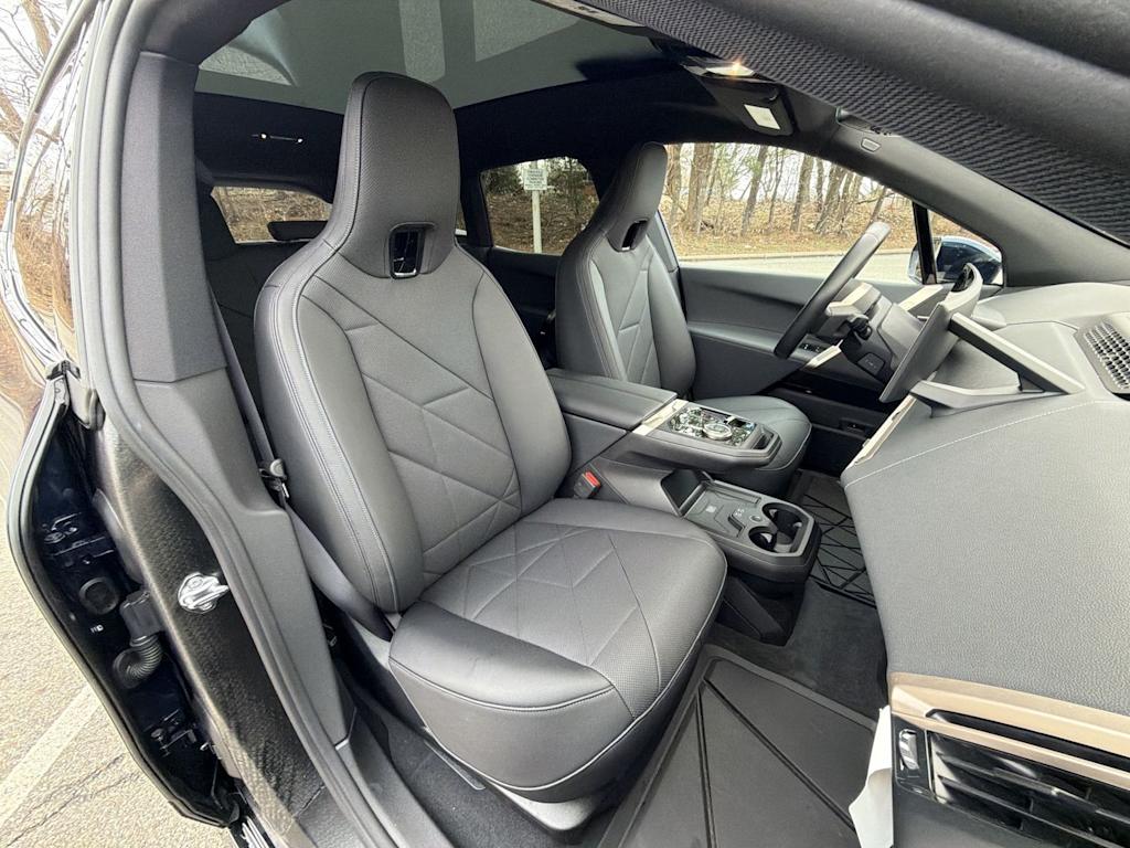 Thumbnail: 2026 BMW iX - 28