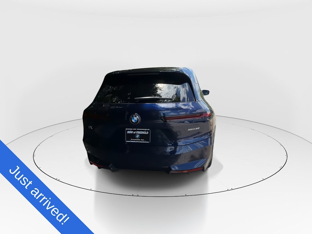 Thumbnail: 2026 BMW iX - 21