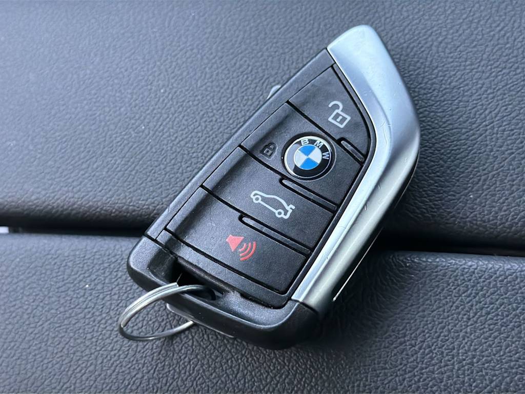 Thumbnail: 2023 BMW 5 Series - 19