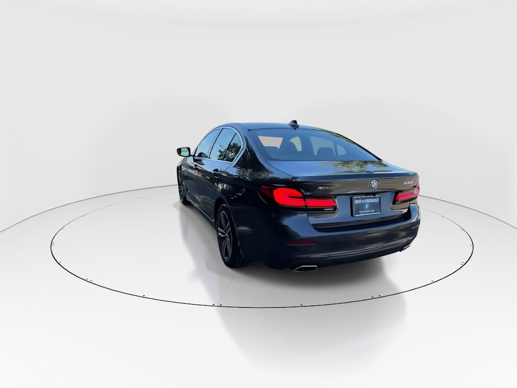 Thumbnail: 2023 BMW 5 Series - 7