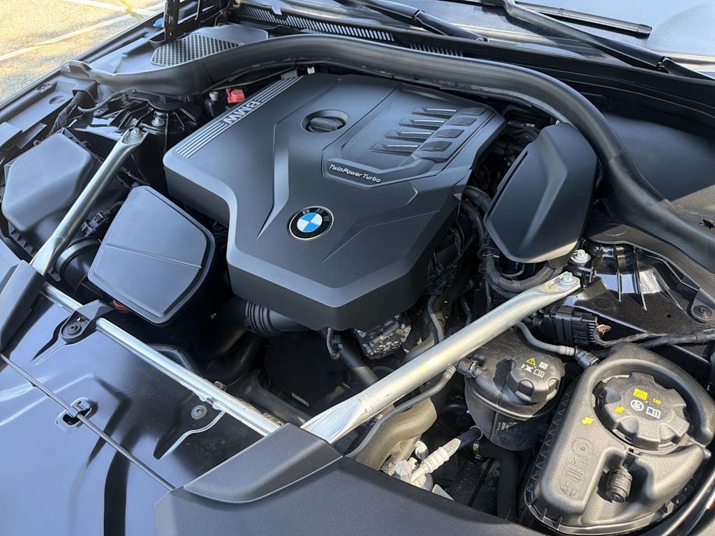 Thumbnail: 2023 BMW 5 Series - 9
