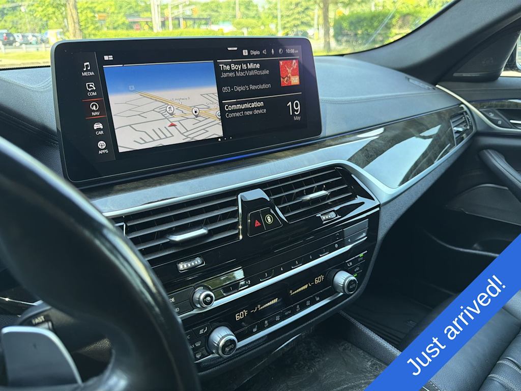 Thumbnail: 2022 BMW 5 Series - 15