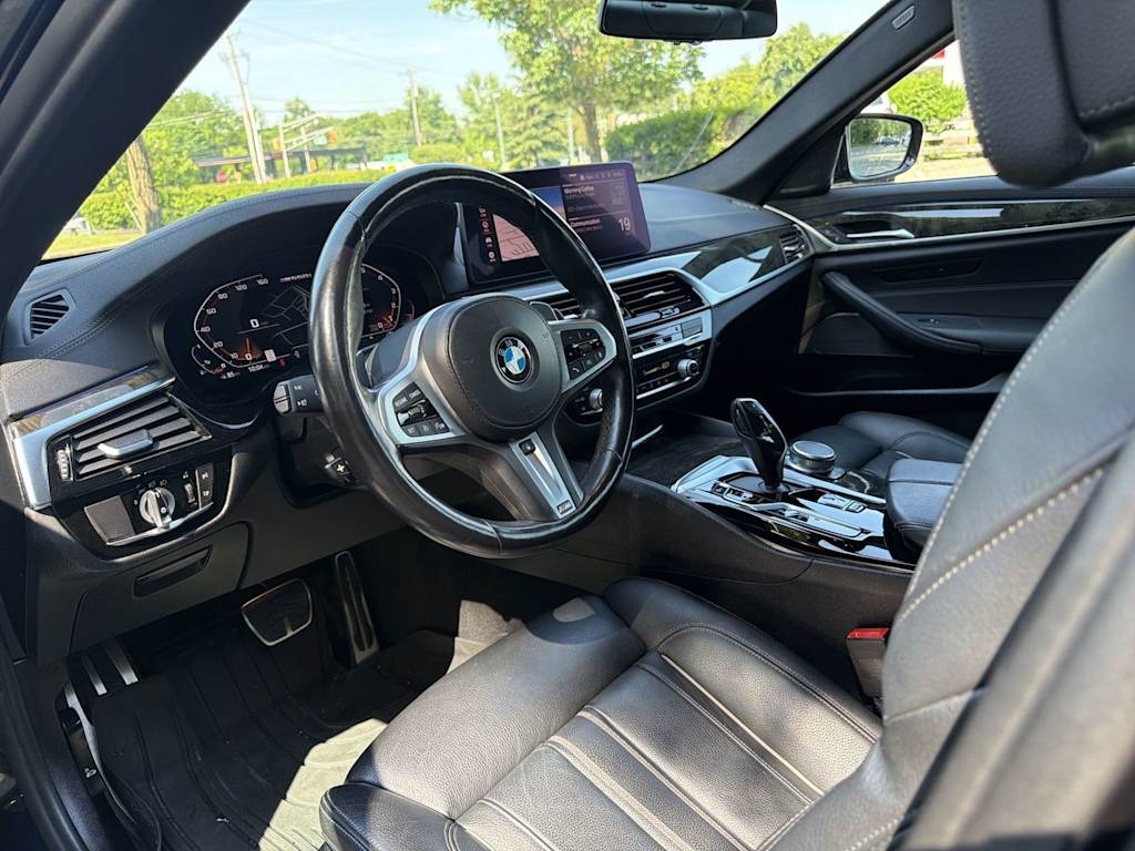 Thumbnail: 2022 BMW 5 Series - 2