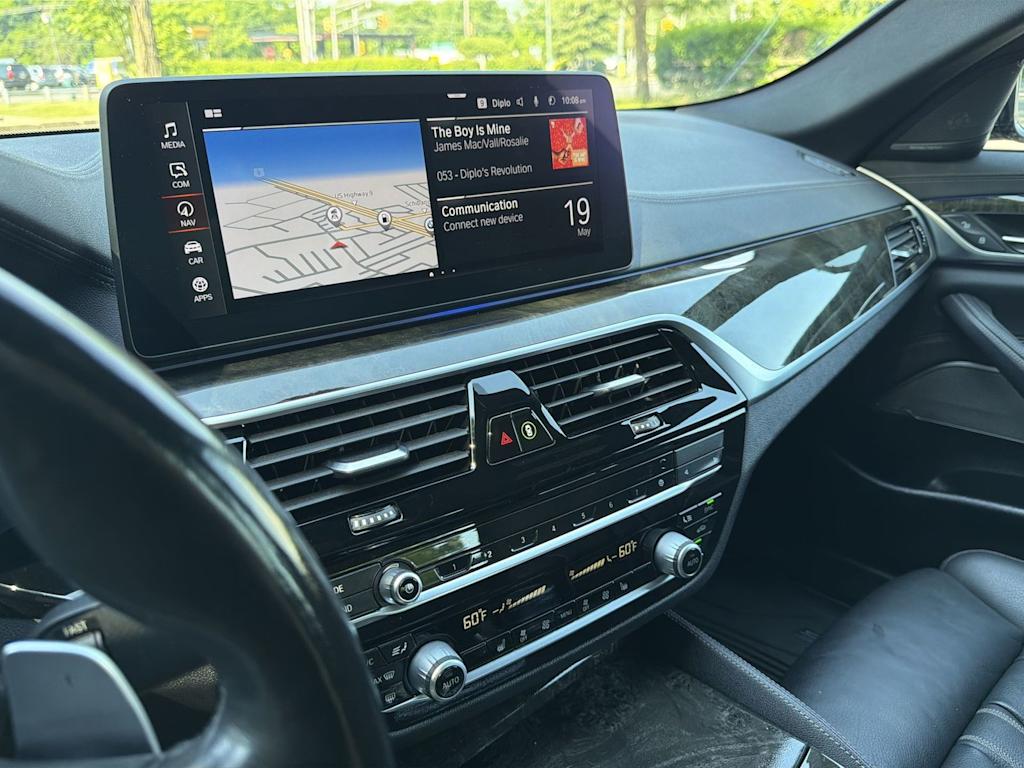 Thumbnail: 2022 BMW 5 Series - 15