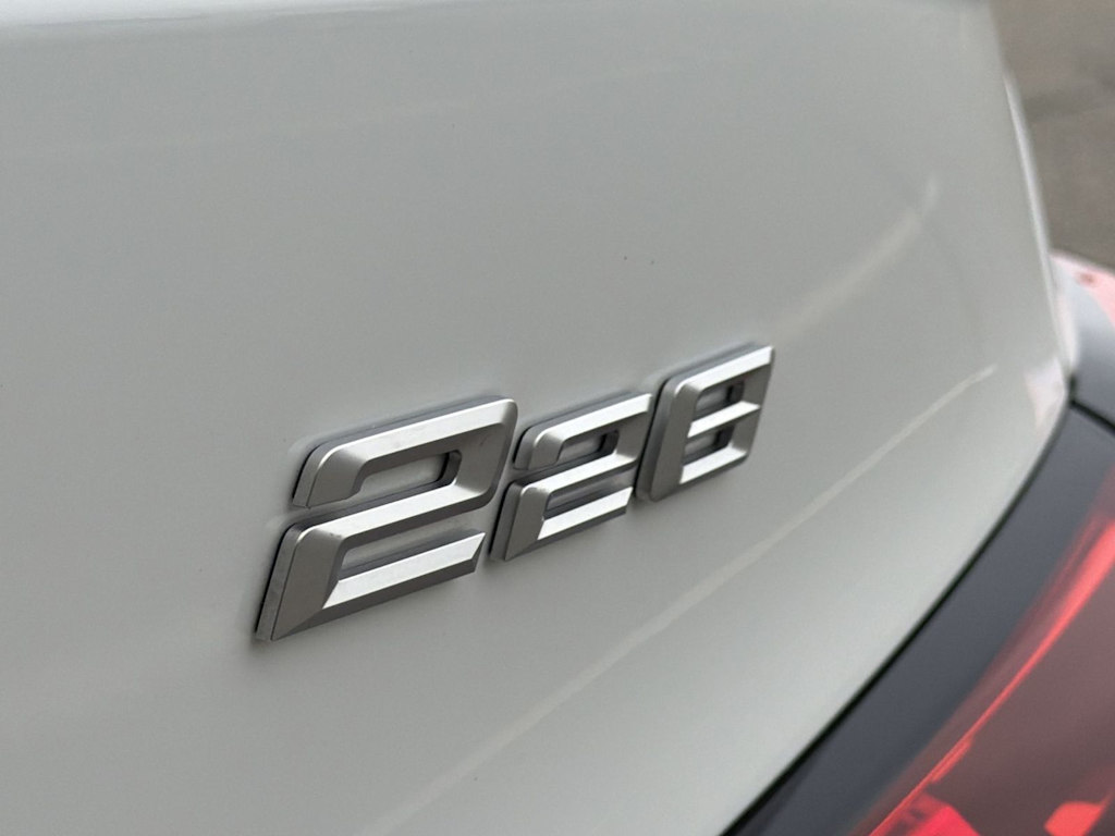Thumbnail: 2025 BMW 2 Series - 7