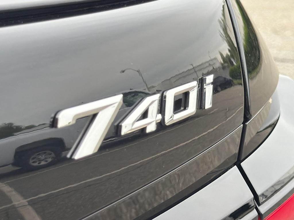 Thumbnail: 2026 BMW 7 Series - 7