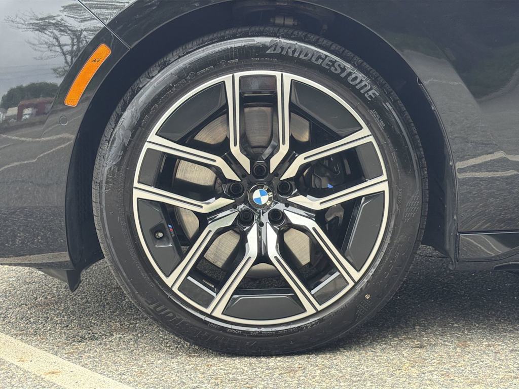 Thumbnail: 2026 BMW 7 Series - 8