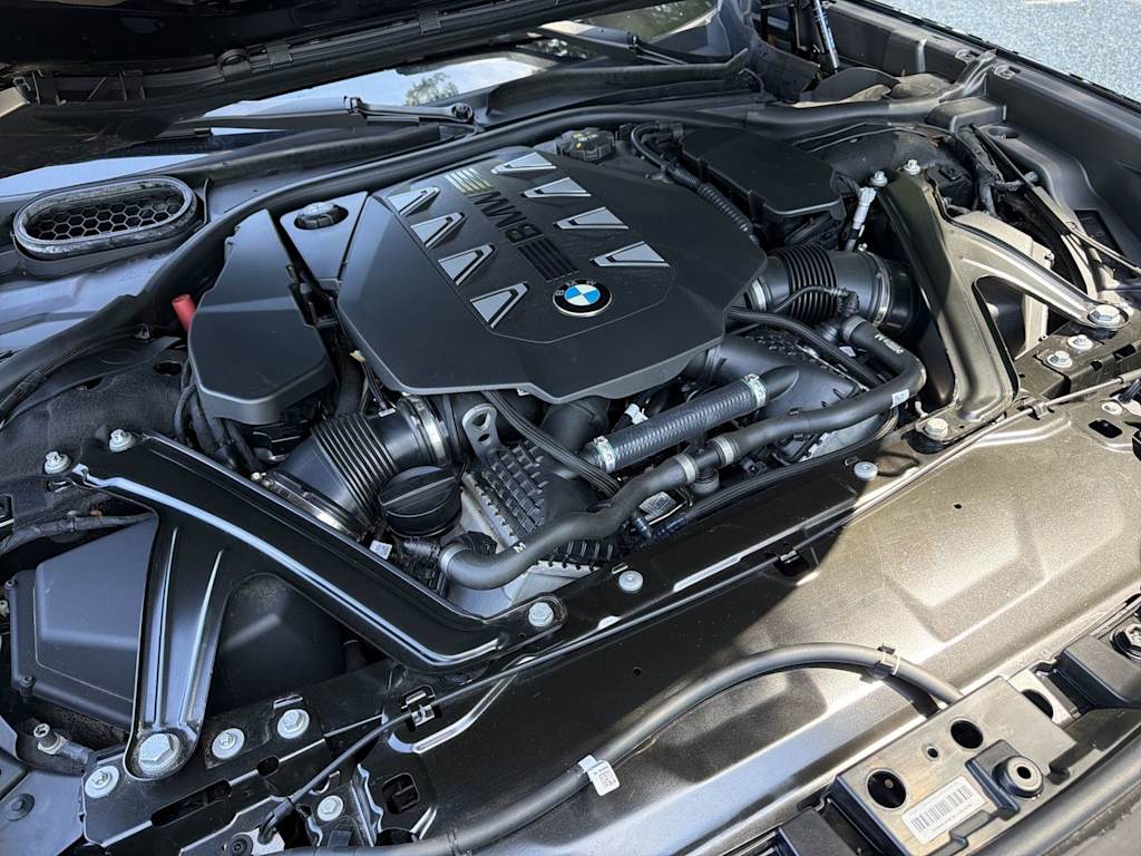 Thumbnail: 2024 BMW 7 Series - 9