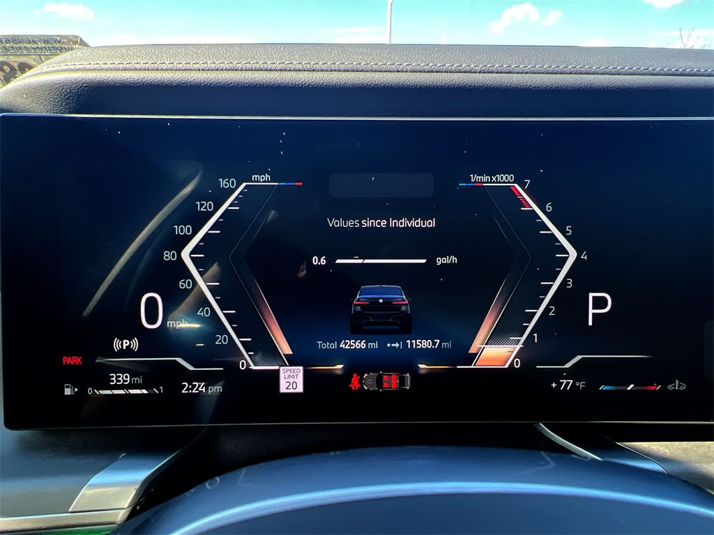 Thumbnail: 2023 BMW 7 Series - 17