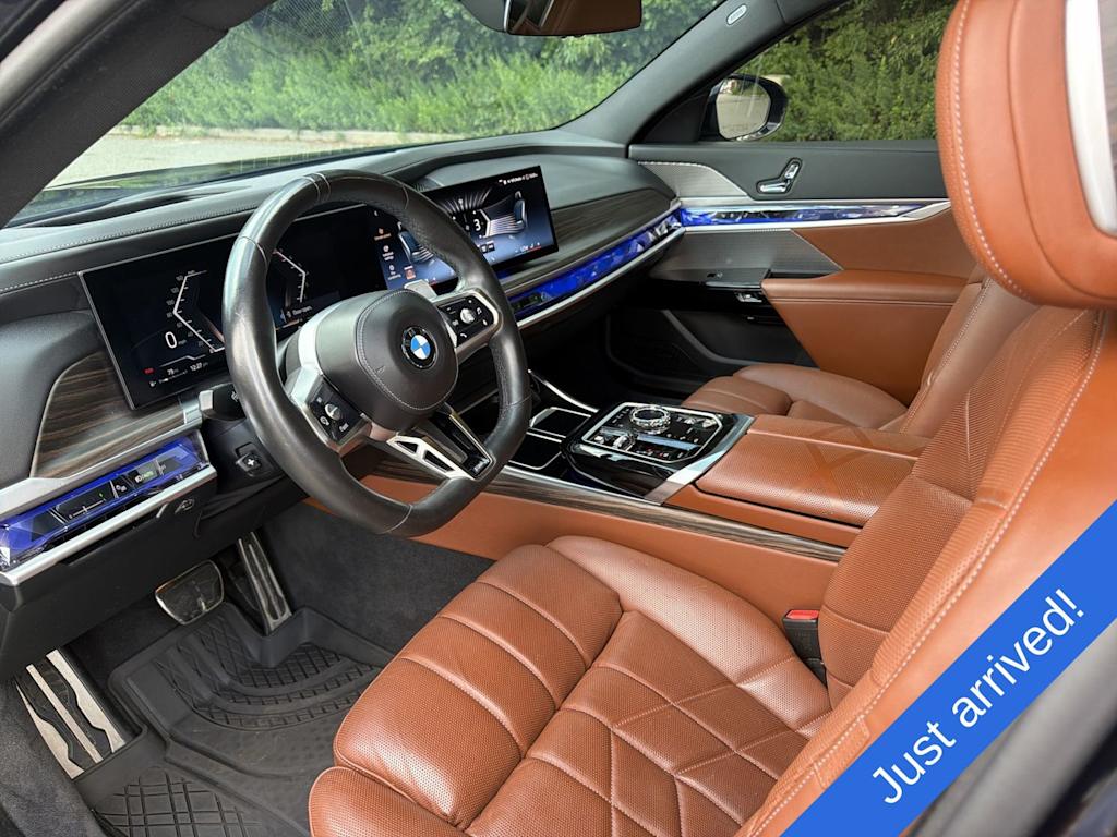 Thumbnail: 2024 BMW 7 Series - 2