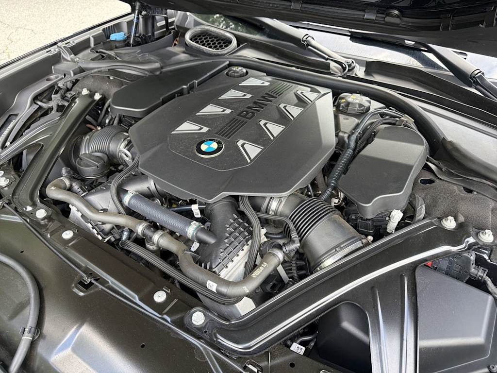 Thumbnail: 2024 BMW 7 Series - 9