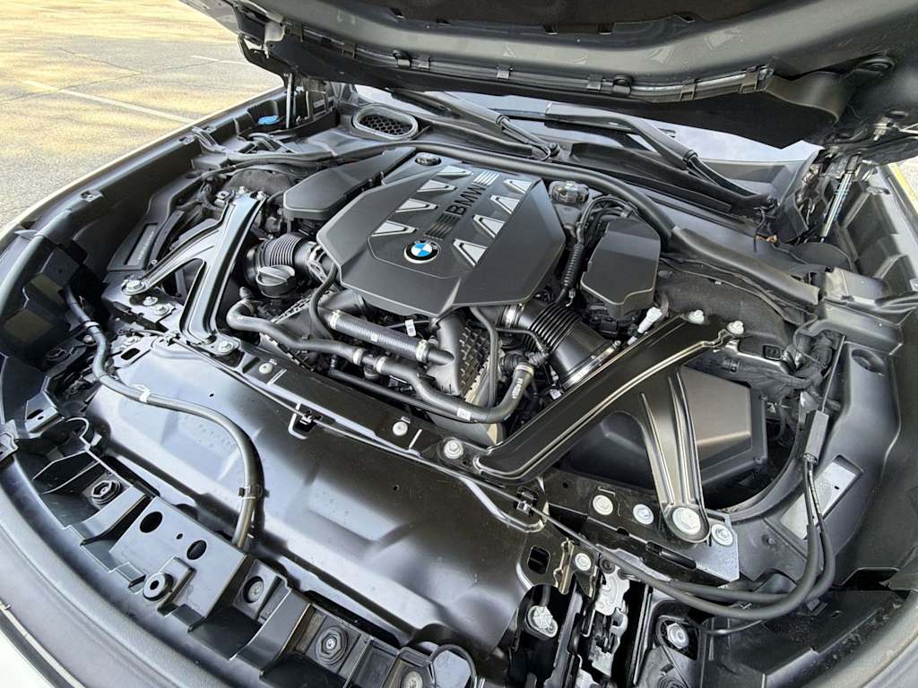 Thumbnail: 2025 BMW 7 Series - 9