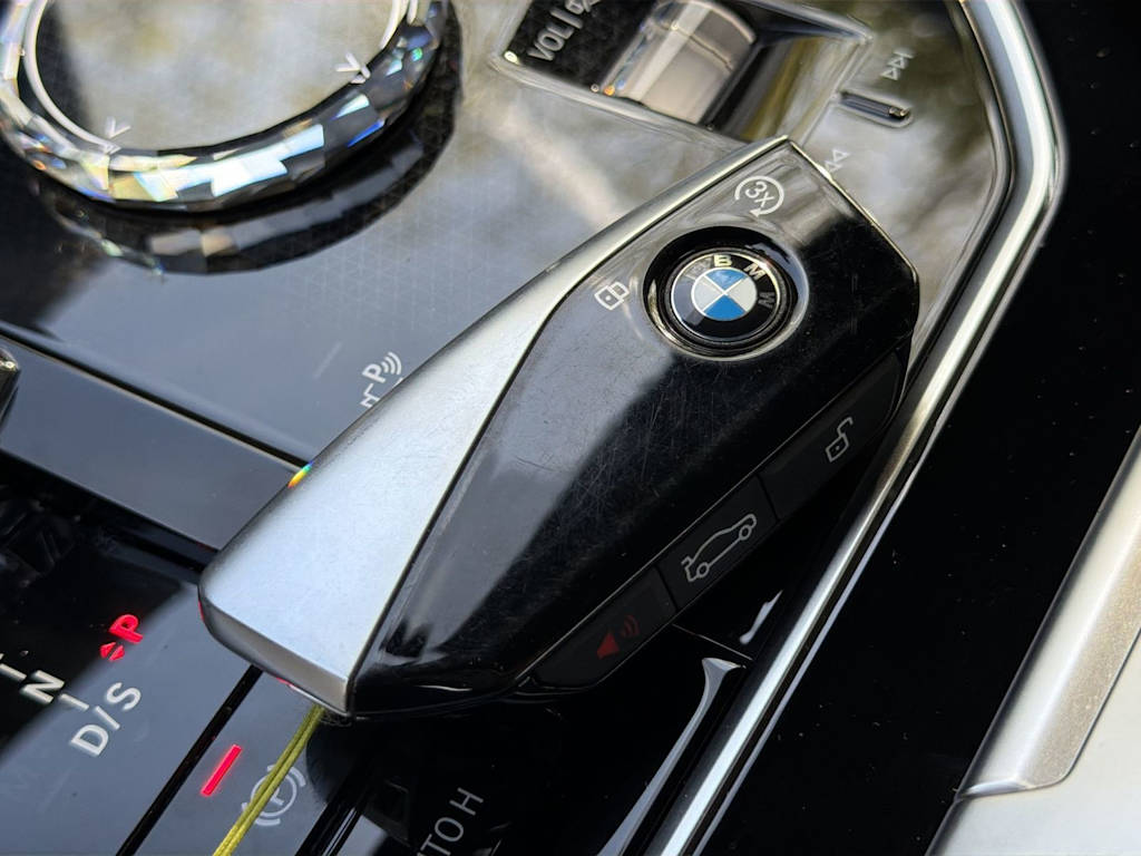 Thumbnail: 2025 BMW 7 Series - 26