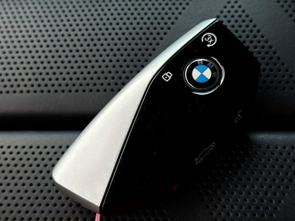 Thumbnail: 2025 BMW 7 Series - 17