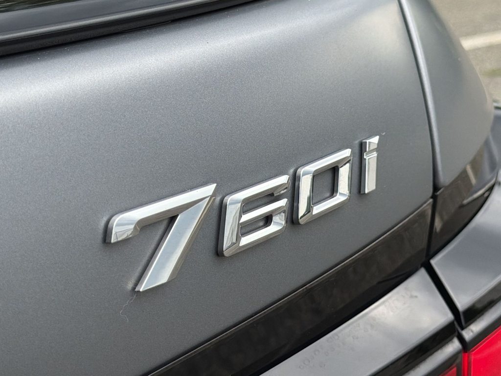 Thumbnail: 2025 BMW 7 Series - 7