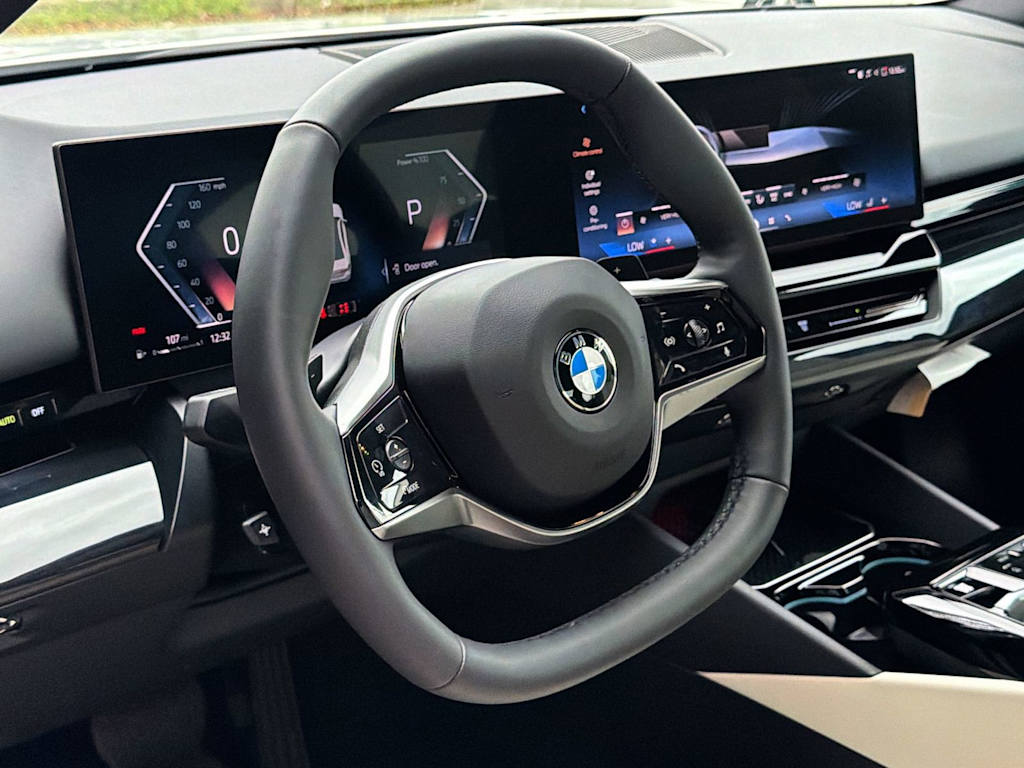 Thumbnail: 2026 BMW 5 Series - 14