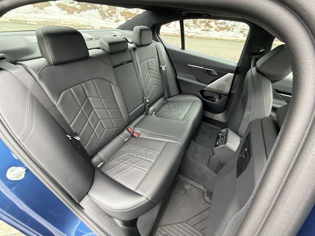 Thumbnail: 2026 BMW 5 Series - 29