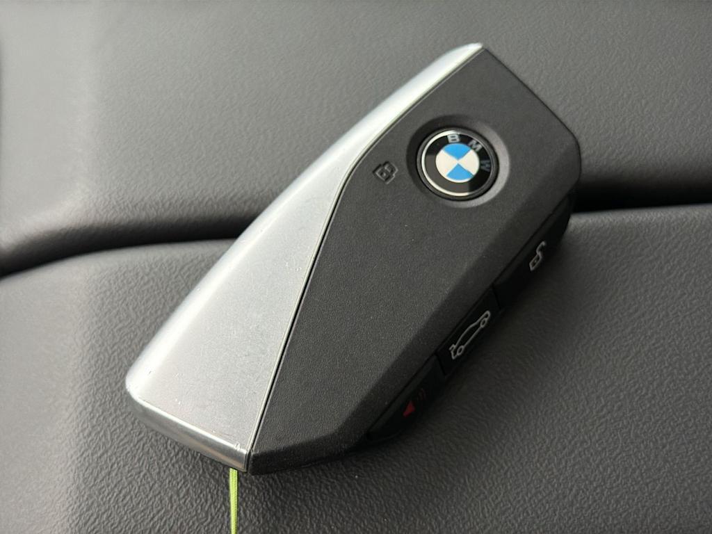 Thumbnail: 2026 BMW 5 Series - 19