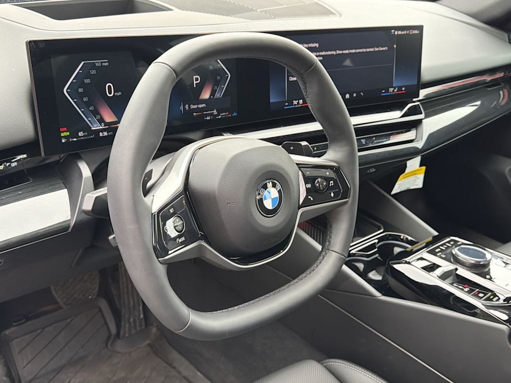 Thumbnail: 2026 BMW 5 Series - 14