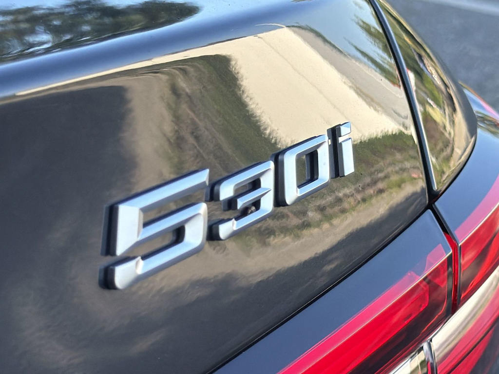 Thumbnail: 2026 BMW 5 Series - 7