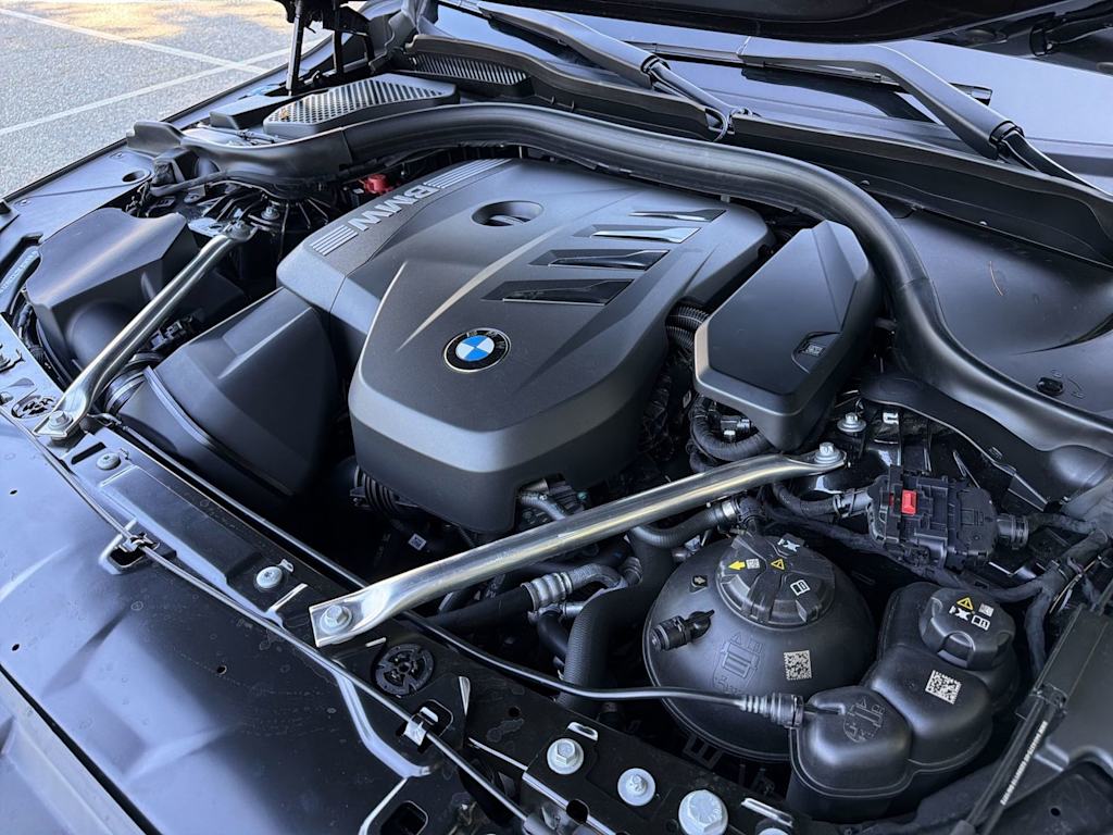 Thumbnail: 2026 BMW 5 Series - 9
