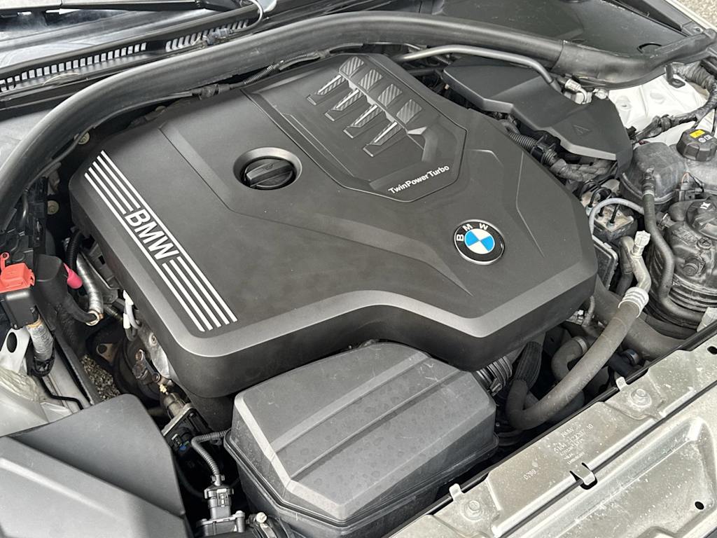 Thumbnail: 2019 BMW 3 Series - 9