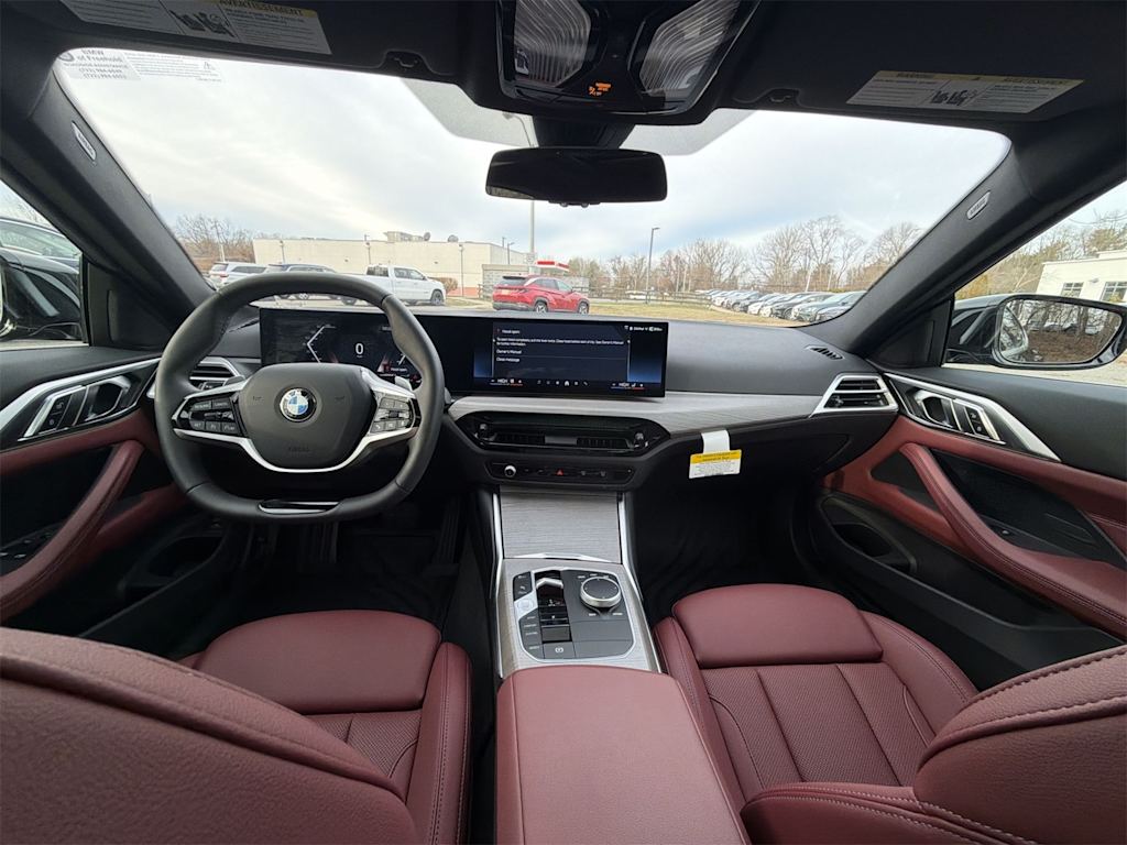 Thumbnail: 2025 BMW 4 Series - 10