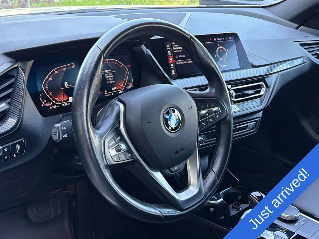 Thumbnail: 2022 BMW 2 Series - 10