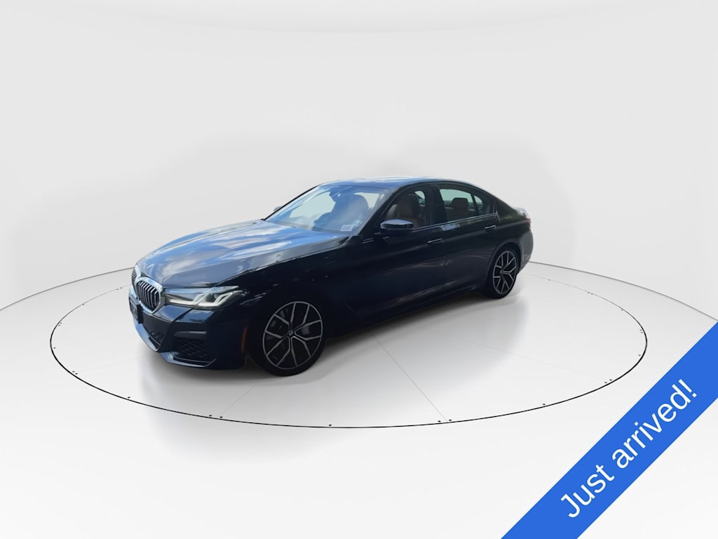 Thumbnail: 2023 BMW 5 Series - 21