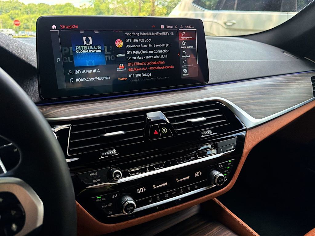 Thumbnail: 2023 BMW 5 Series - 15