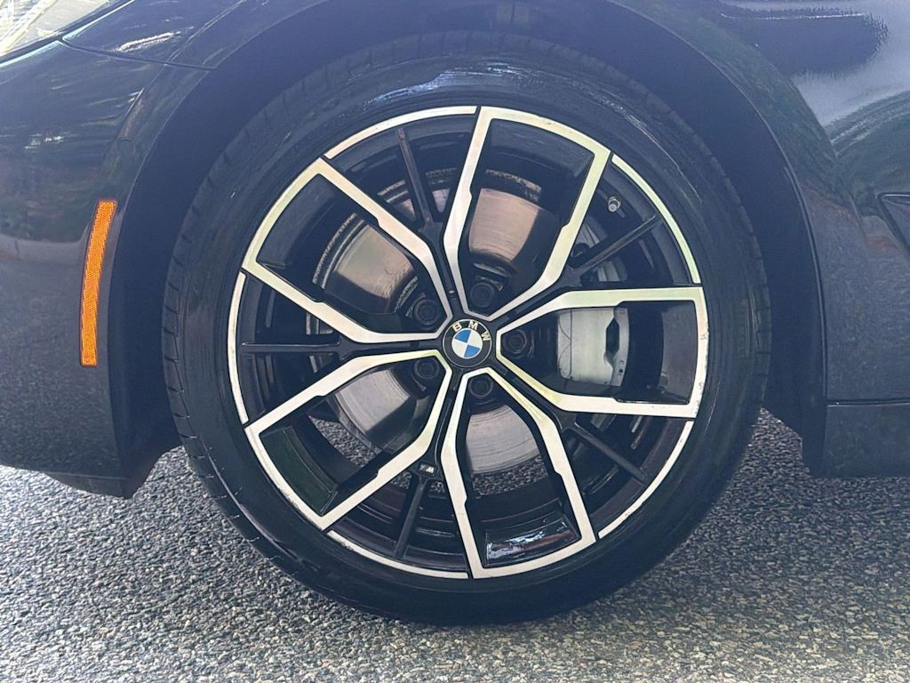 Thumbnail: 2023 BMW 5 Series - 8