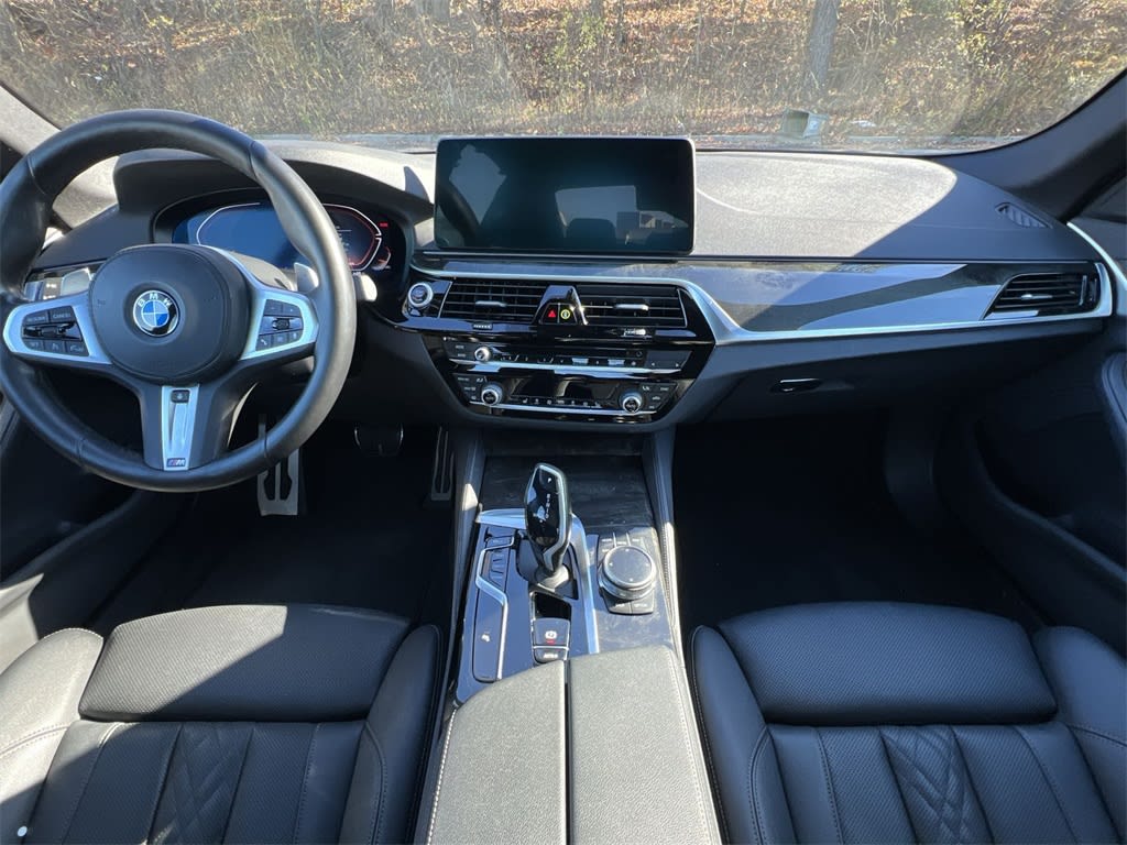 2022 BMW 5 Series 540i 10