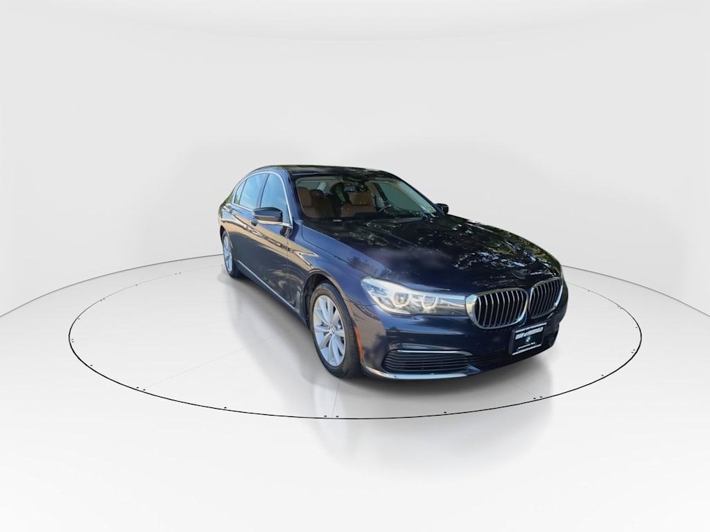 Thumbnail: 2019 BMW 7 Series - 7
