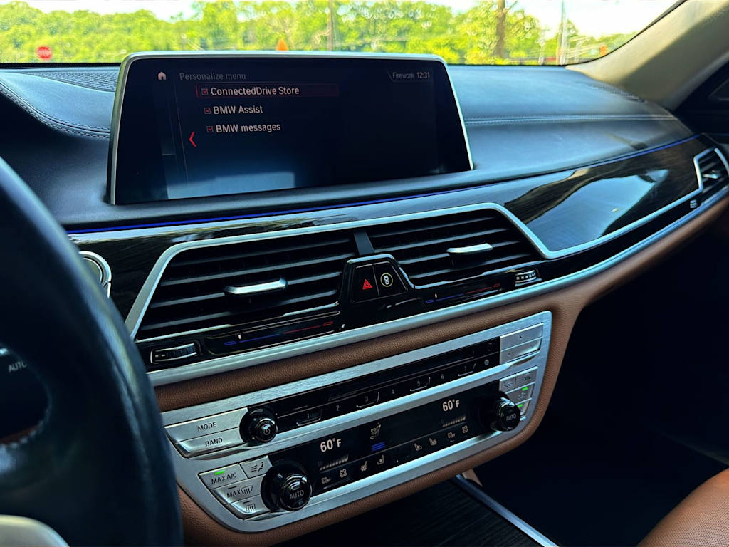 Thumbnail: 2019 BMW 7 Series - 15