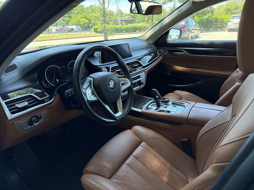 Thumbnail: 2019 BMW 7 Series - 2