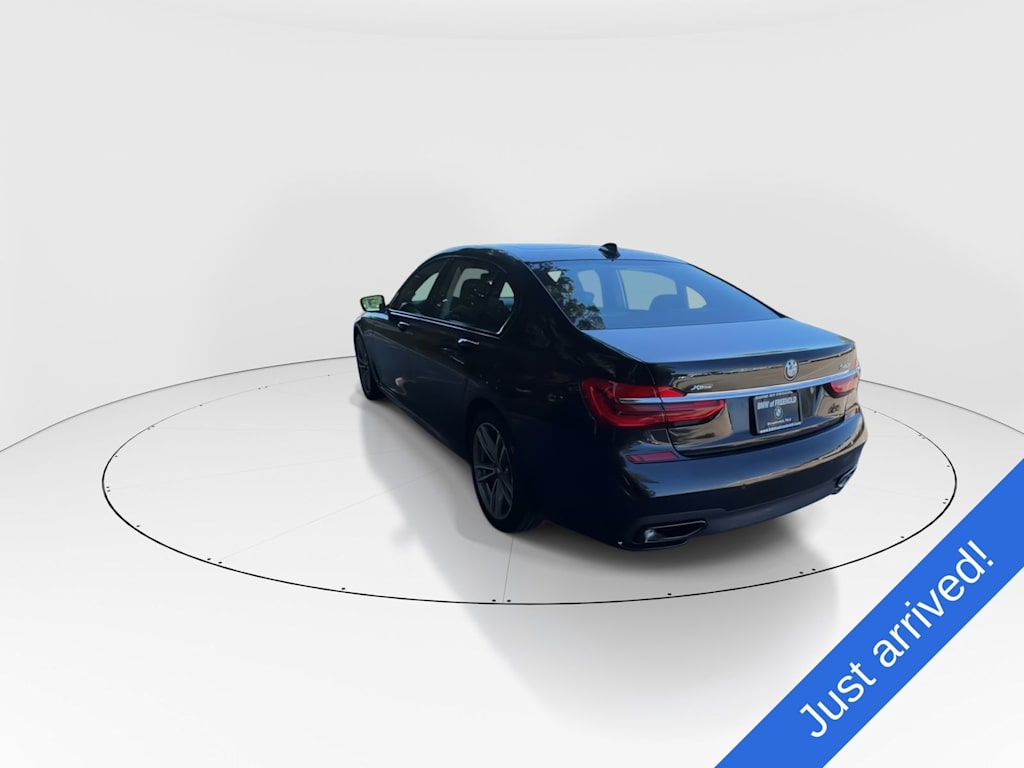 Thumbnail: 2019 BMW 7 Series - 21