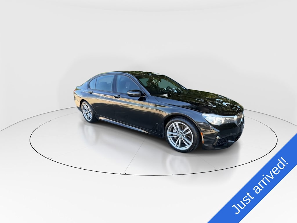 Thumbnail: 2019 BMW 7 Series - 23