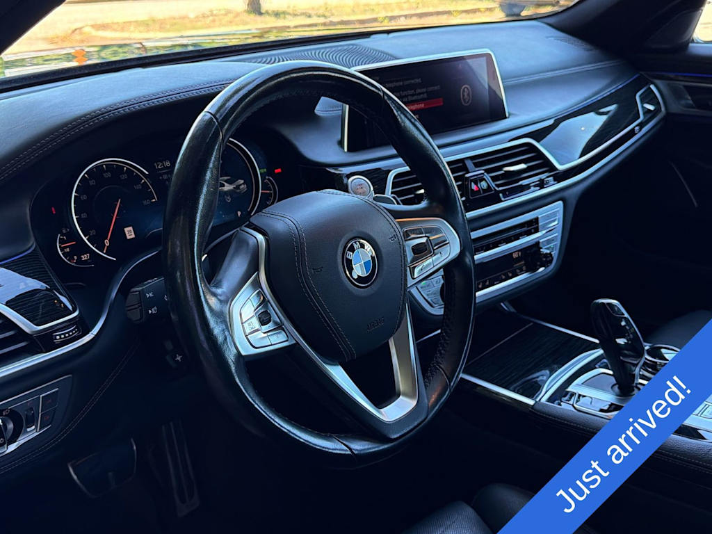 Thumbnail: 2019 BMW 7 Series - 13