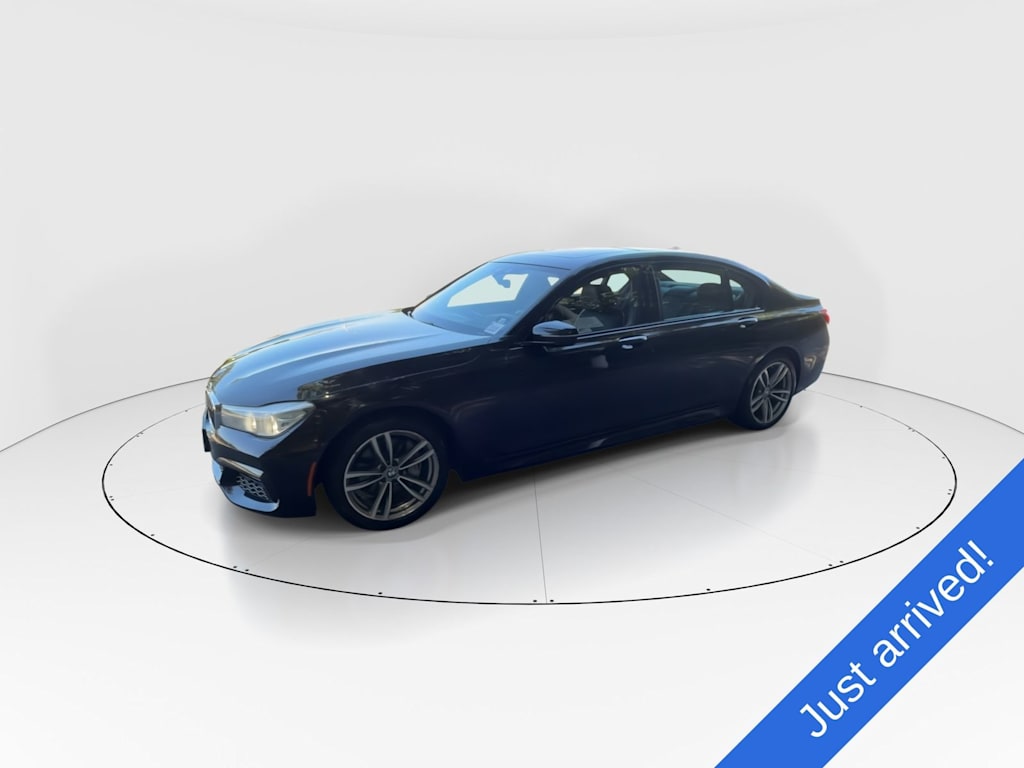 Thumbnail: 2019 BMW 7 Series - 7