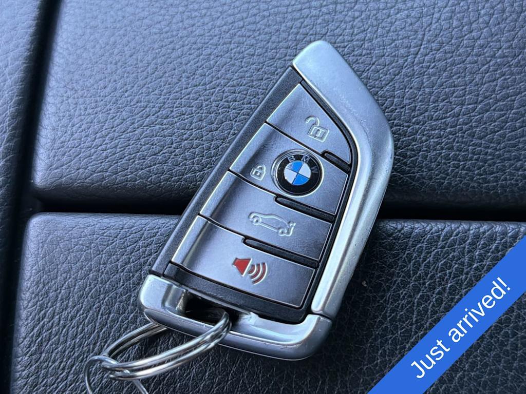 Thumbnail: 2019 BMW 7 Series - 18