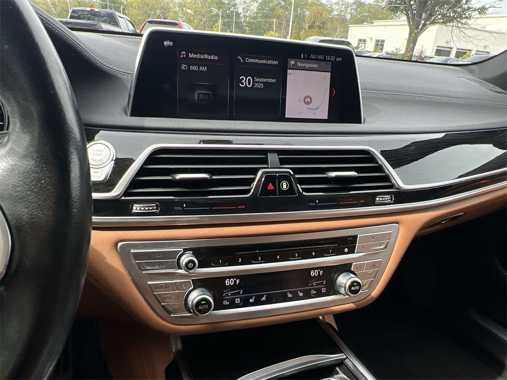 Thumbnail: 2019 BMW 7 Series - 14